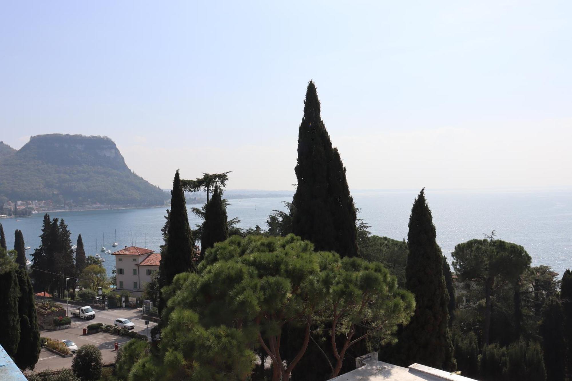 Monika Holiday 315 Magic Lake Garda  Ngoại thất bức ảnh