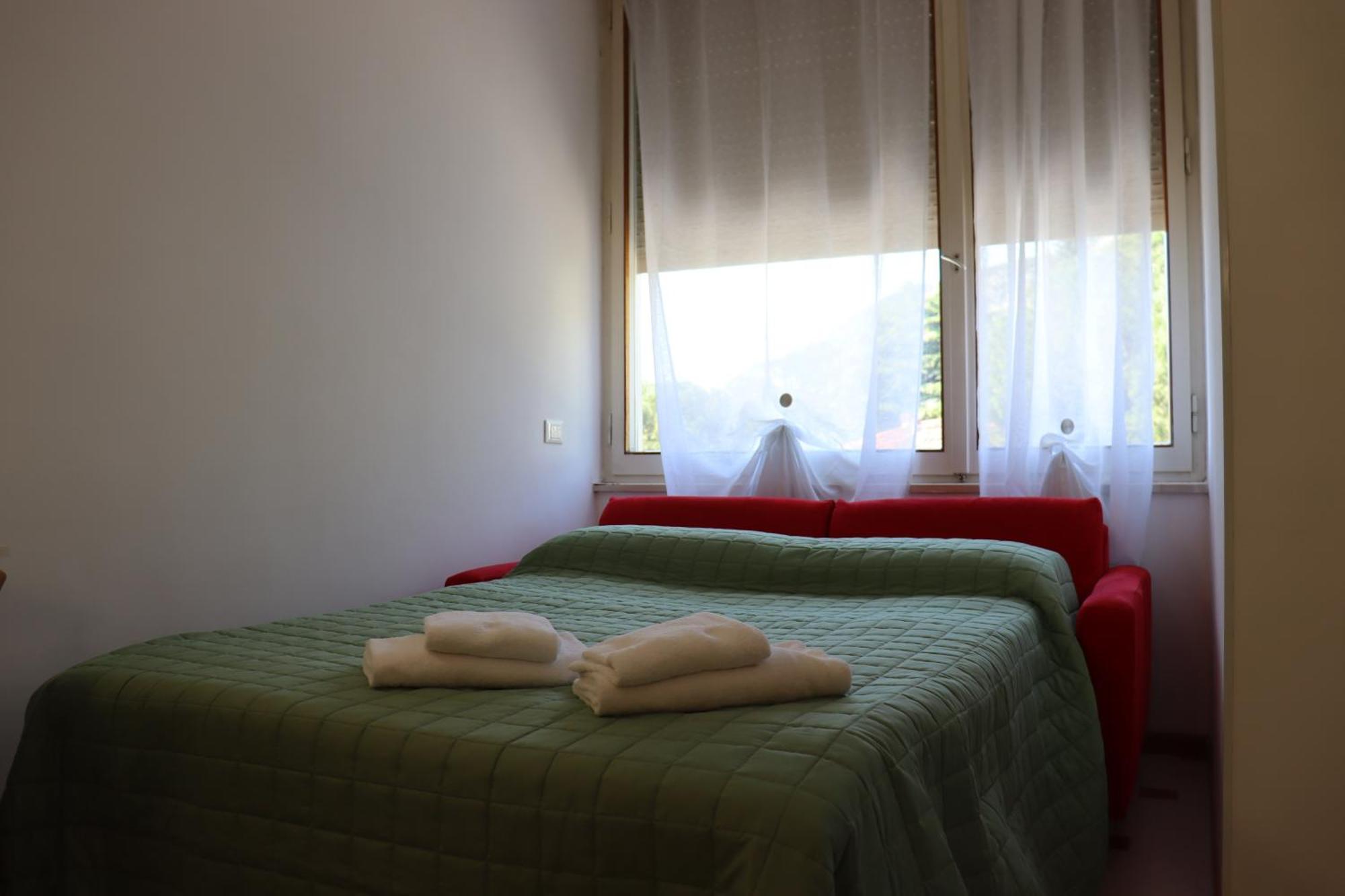 Monika Holiday 315 Magic Lake Garda  Ngoại thất bức ảnh
