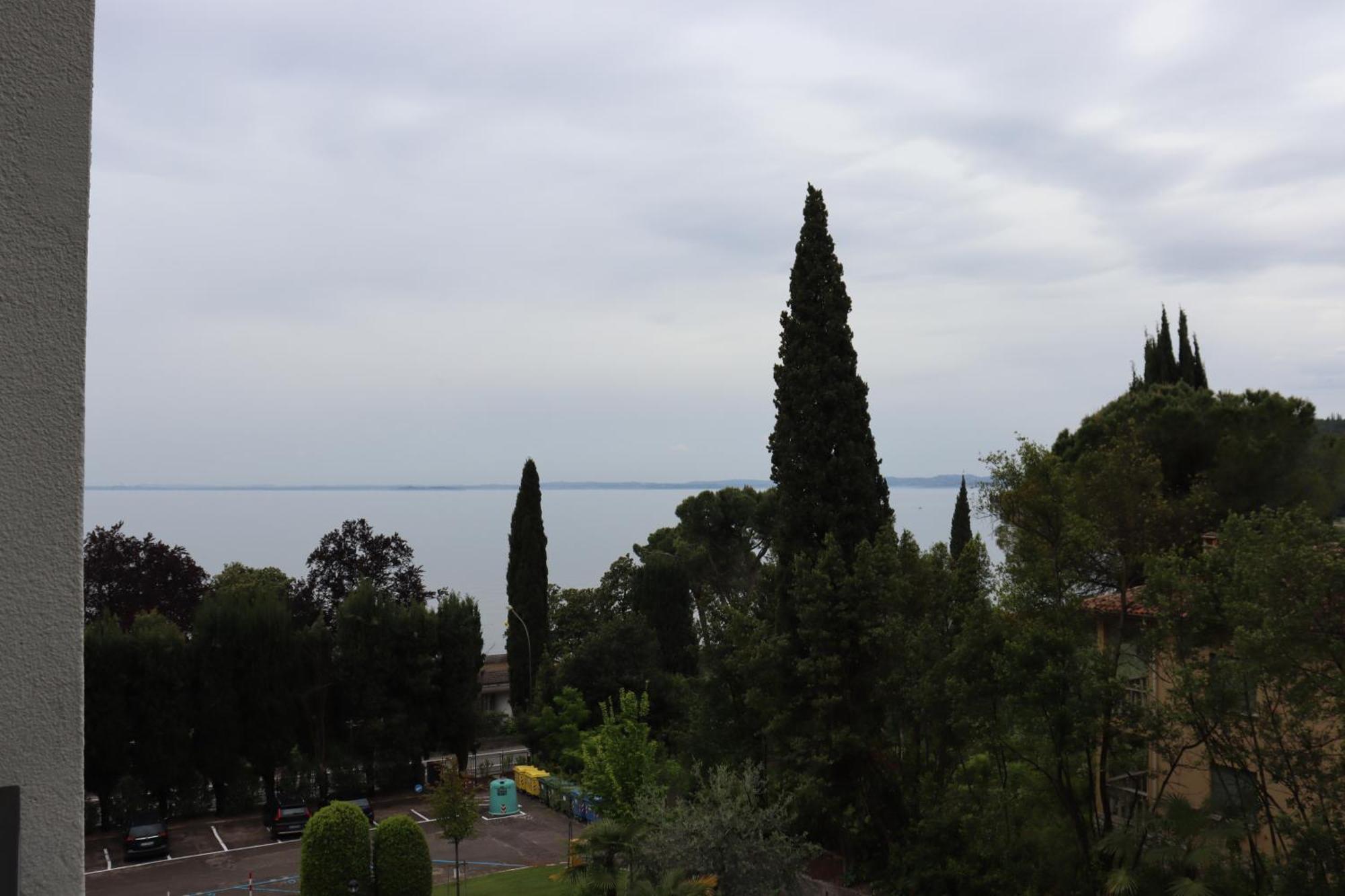 Monika Holiday 315 Magic Lake Garda  Ngoại thất bức ảnh