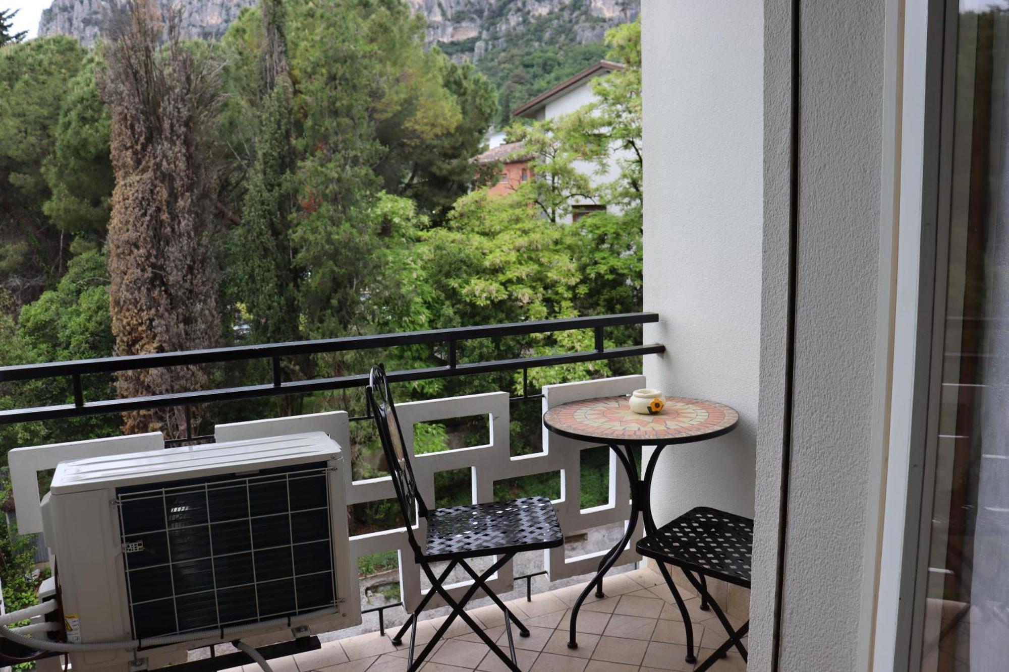 Monika Holiday 315 Magic Lake Garda  Ngoại thất bức ảnh