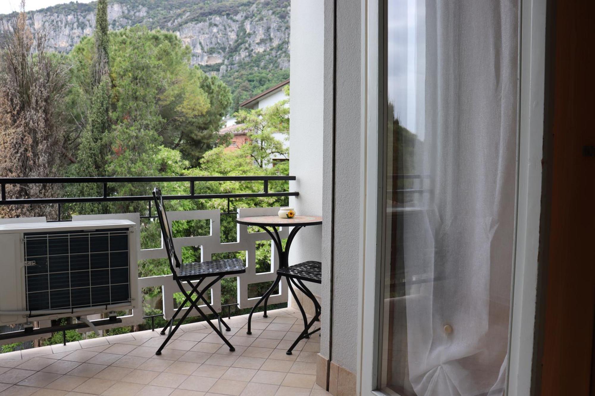 Monika Holiday 315 Magic Lake Garda  Ngoại thất bức ảnh