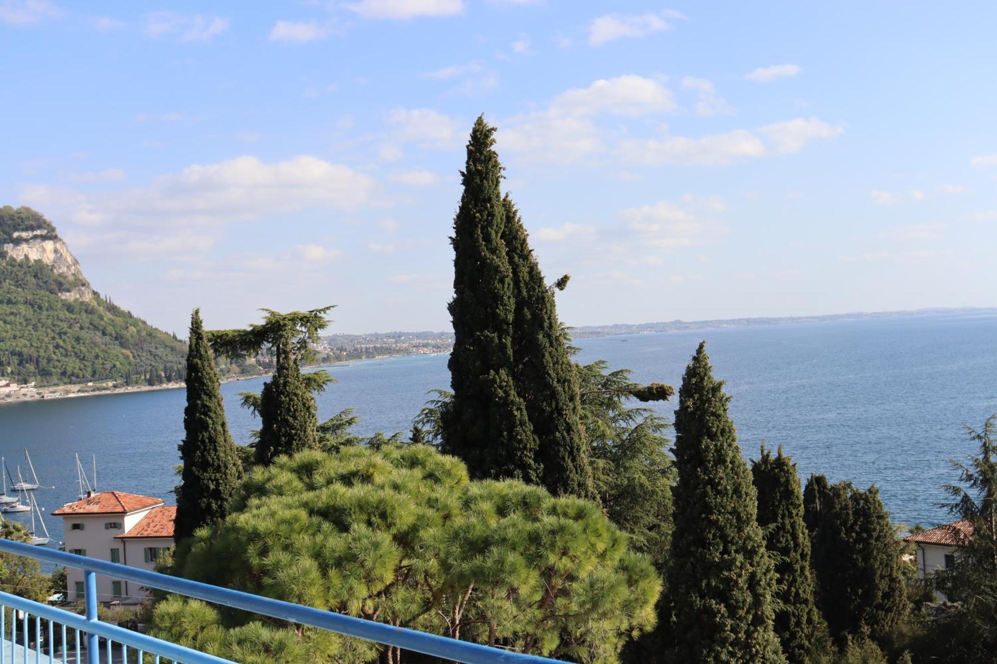 Monika Holiday 315 Magic Lake Garda  Ngoại thất bức ảnh
